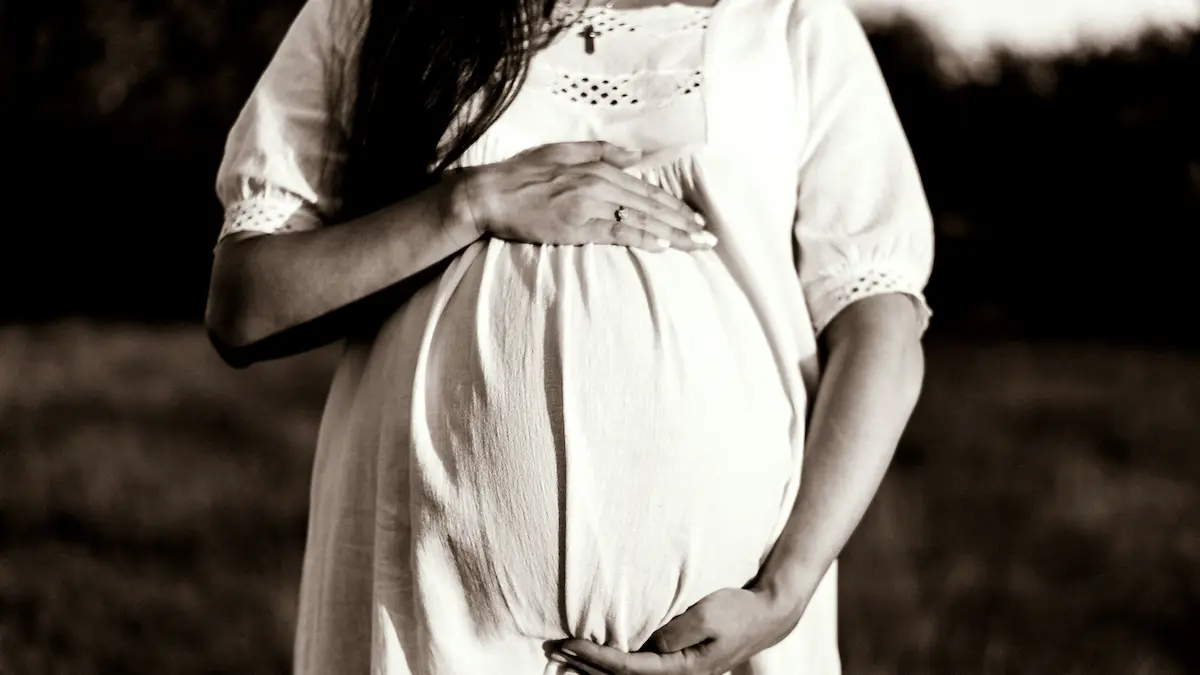 Hamile kadın – TCK 99–101 kapsamında çocuk düşürtme, düşürme ve kısırlaştırma