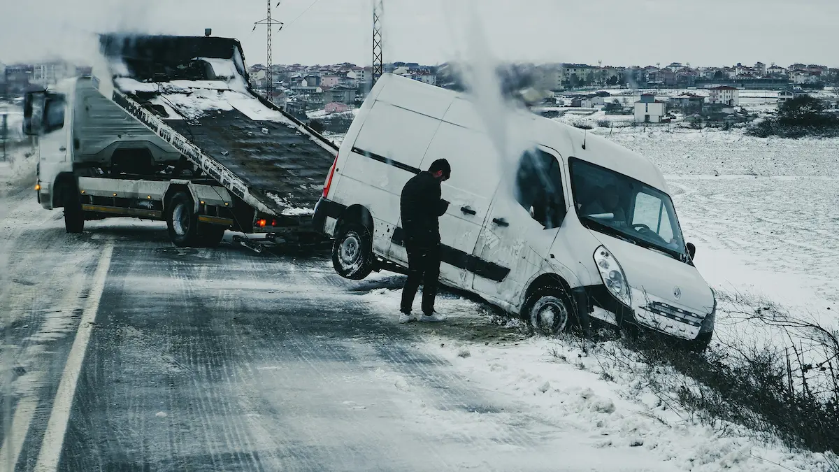 Taksirle yaralama kapsamında trafik kazalarında kaygan yol ve bilinçli taksir riski